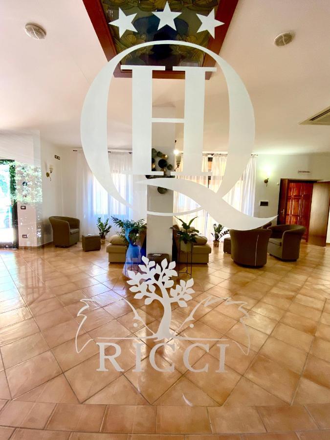 Hotel Ristorante Le Querciolaie Dei Ricci Fonteblanda Bagian luar foto