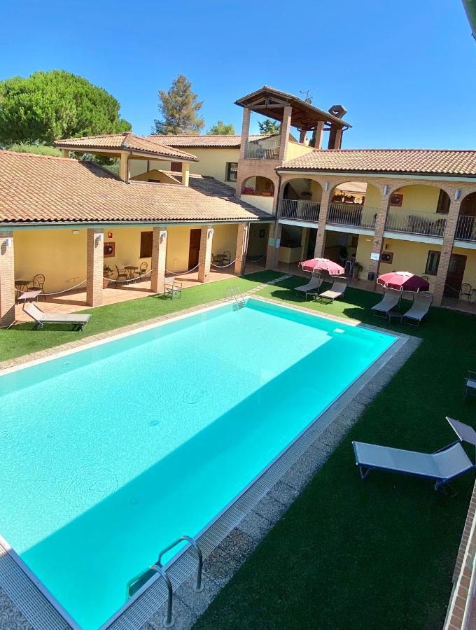 Hotel Ristorante Le Querciolaie Dei Ricci Fonteblanda Bagian luar foto