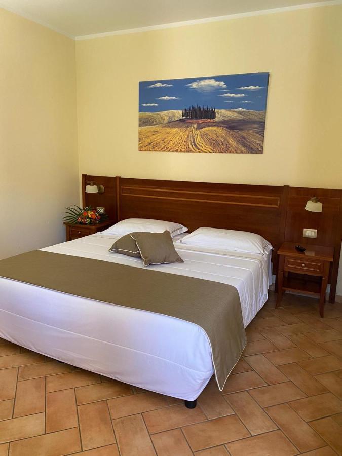 Hotel Ristorante Le Querciolaie Dei Ricci Fonteblanda Bagian luar foto
