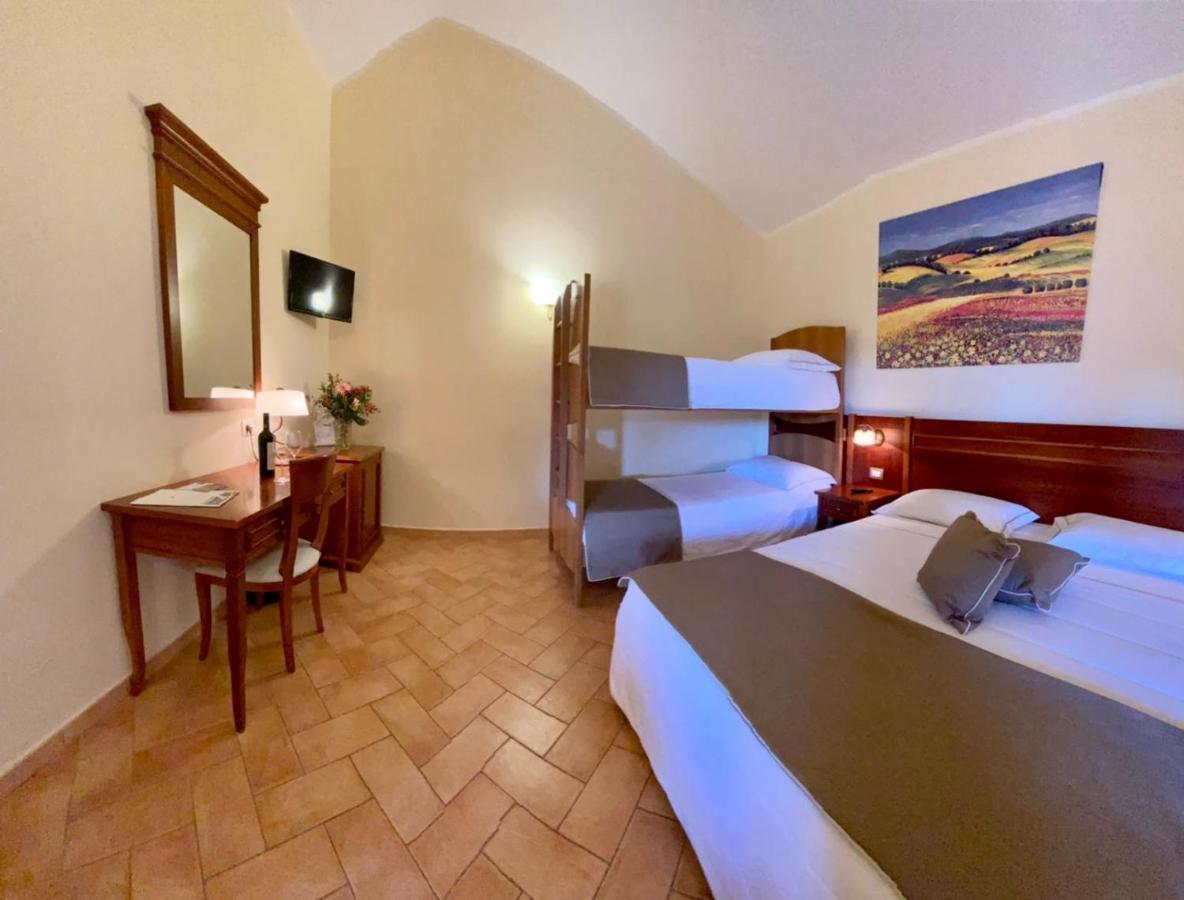 Hotel Ristorante Le Querciolaie Dei Ricci Fonteblanda Bagian luar foto