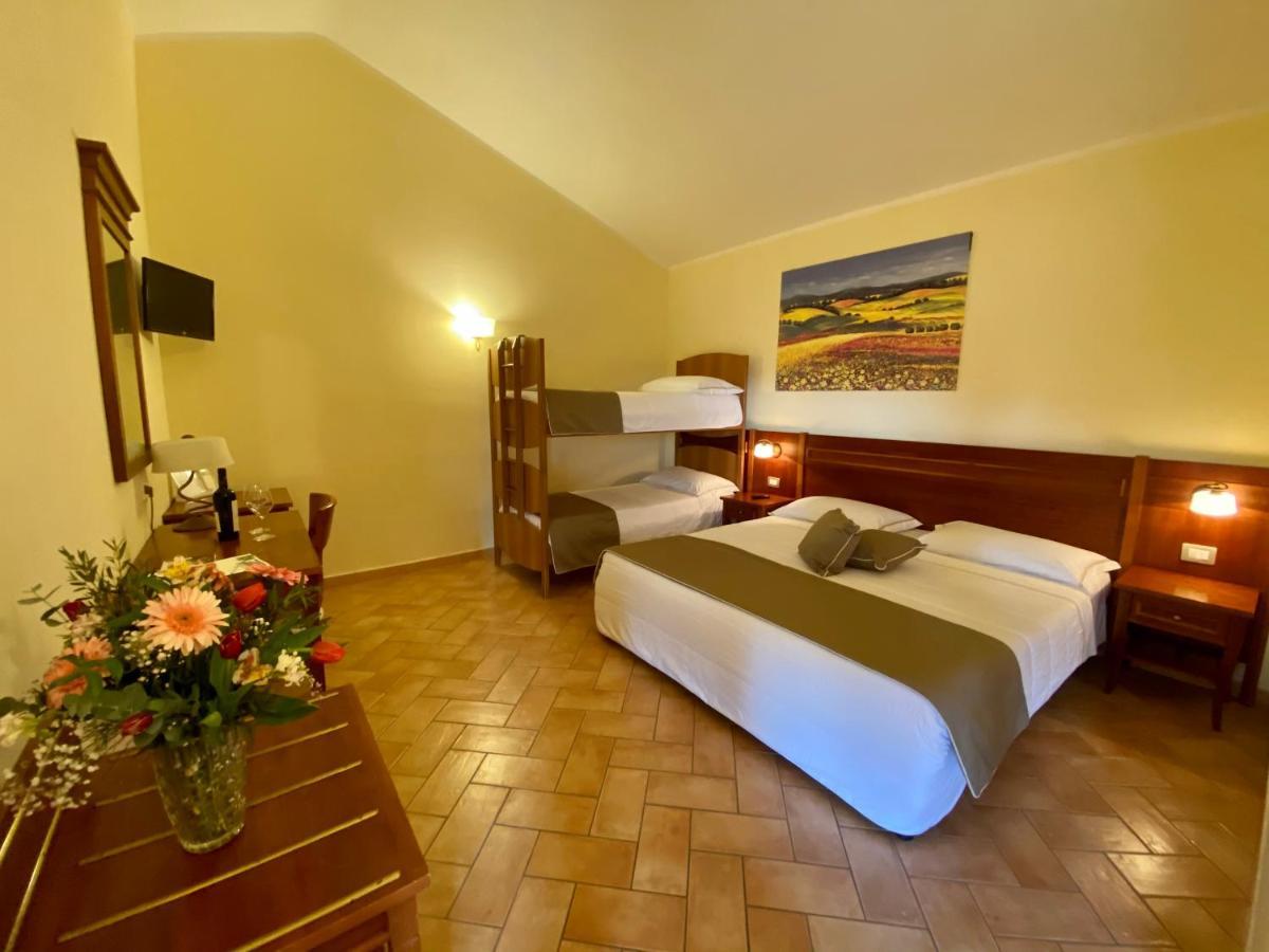 Hotel Ristorante Le Querciolaie Dei Ricci Fonteblanda Bagian luar foto