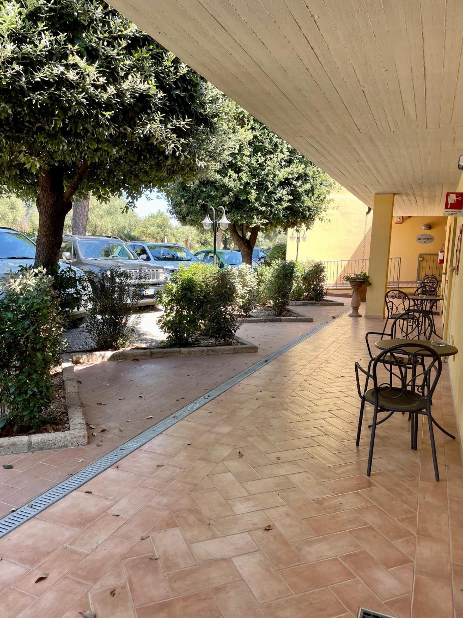 Hotel Ristorante Le Querciolaie Dei Ricci Fonteblanda Bagian luar foto