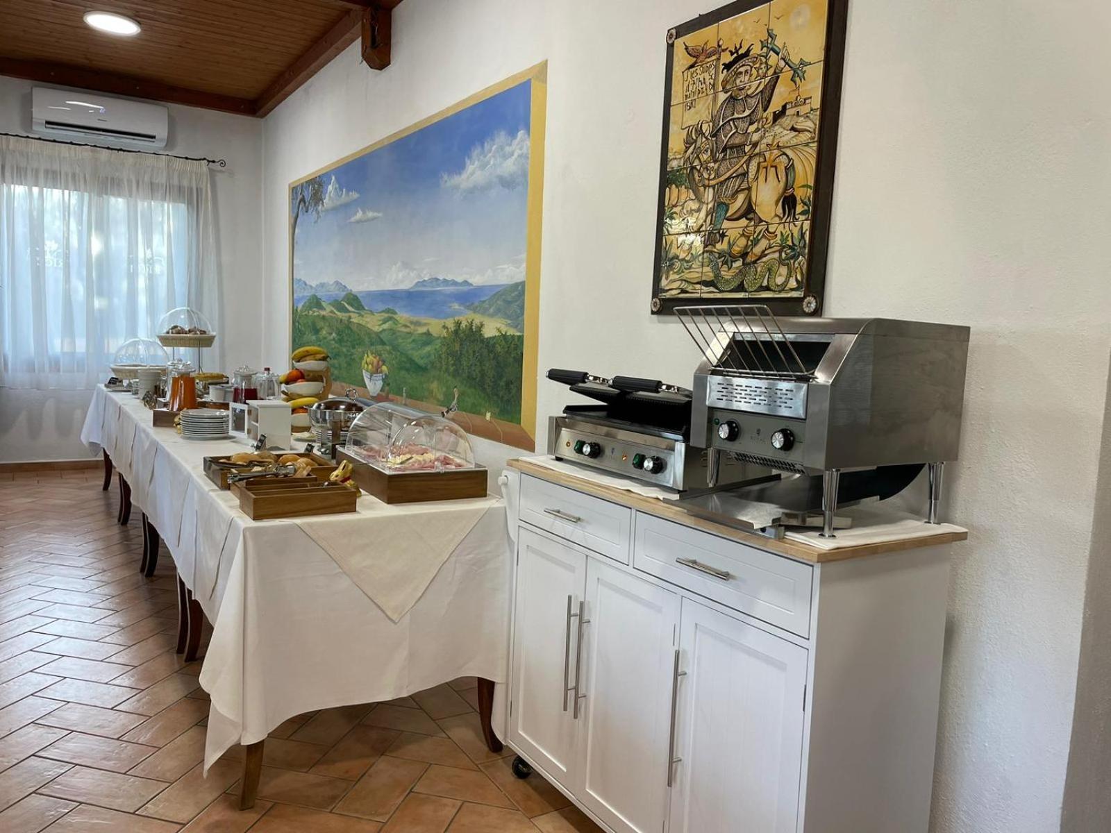 Hotel Ristorante Le Querciolaie Dei Ricci Fonteblanda Bagian luar foto