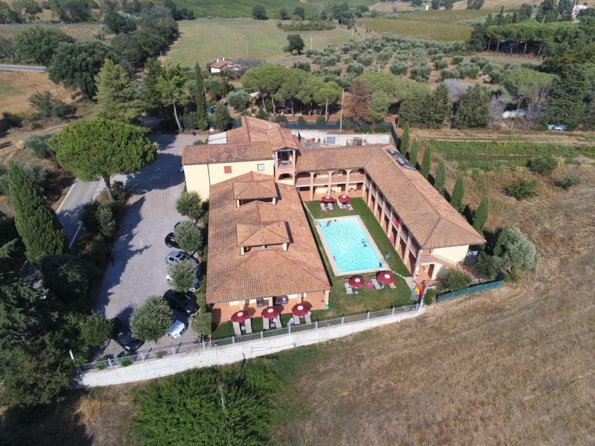 Hotel Ristorante Le Querciolaie Dei Ricci Fonteblanda Bagian luar foto